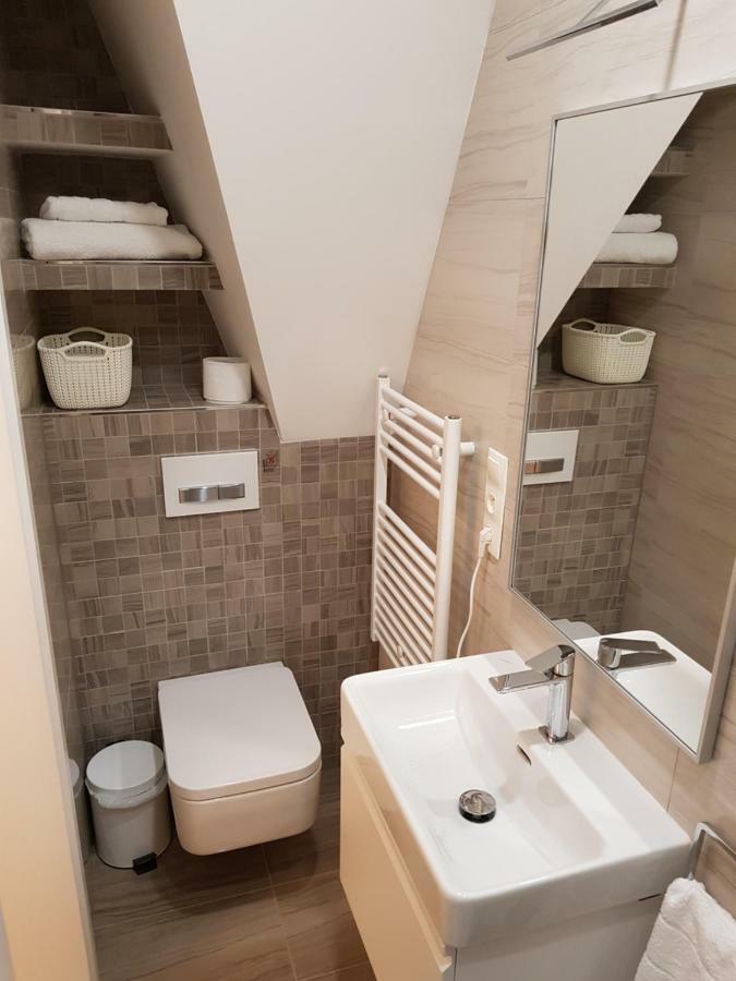玛丽亚温泉Apartman St. Vladimir Kirche公寓 外观 照片
