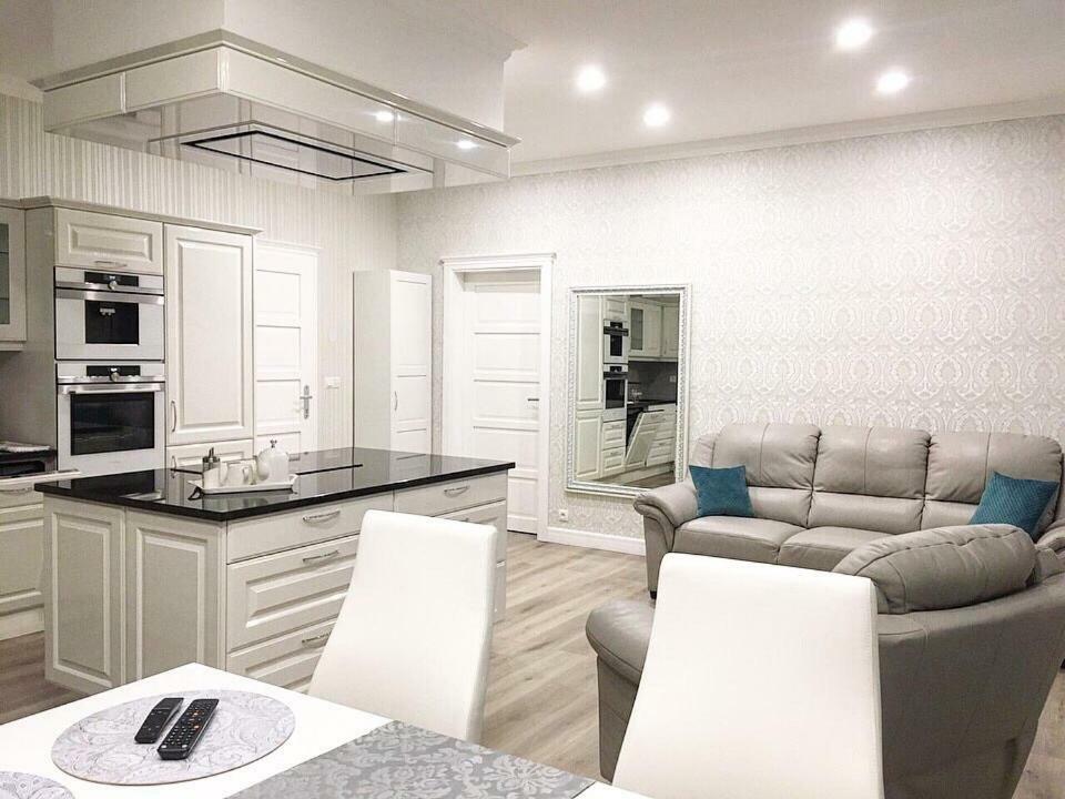 玛丽亚温泉Apartman St. Vladimir Kirche公寓 外观 照片